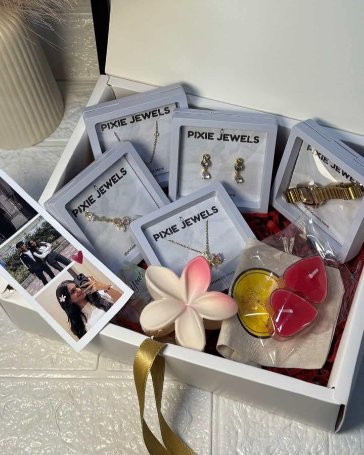 Luxury Rakhi Jewellery Hamper